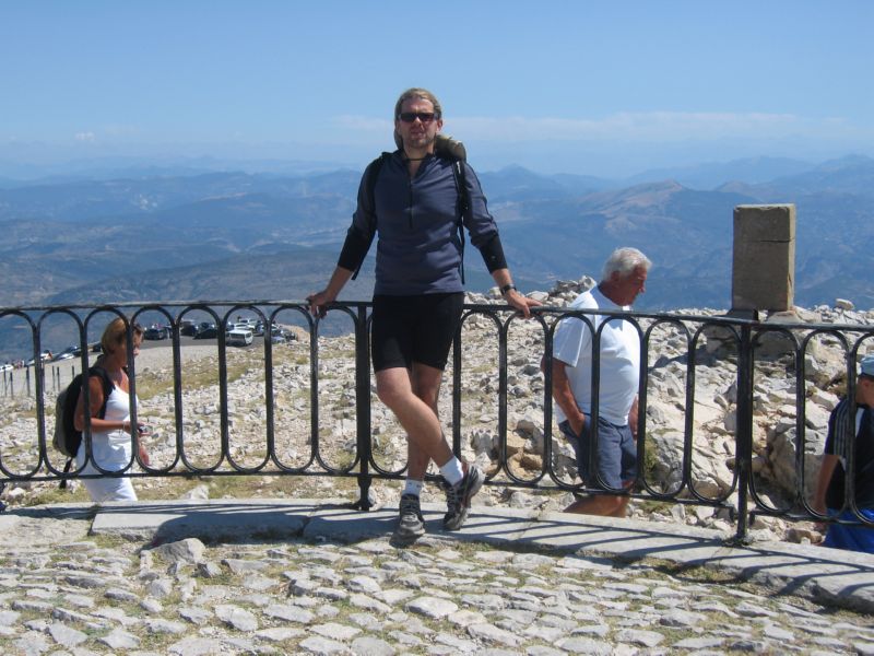 2009-08-06 Ventoux (10) Me at actual summit